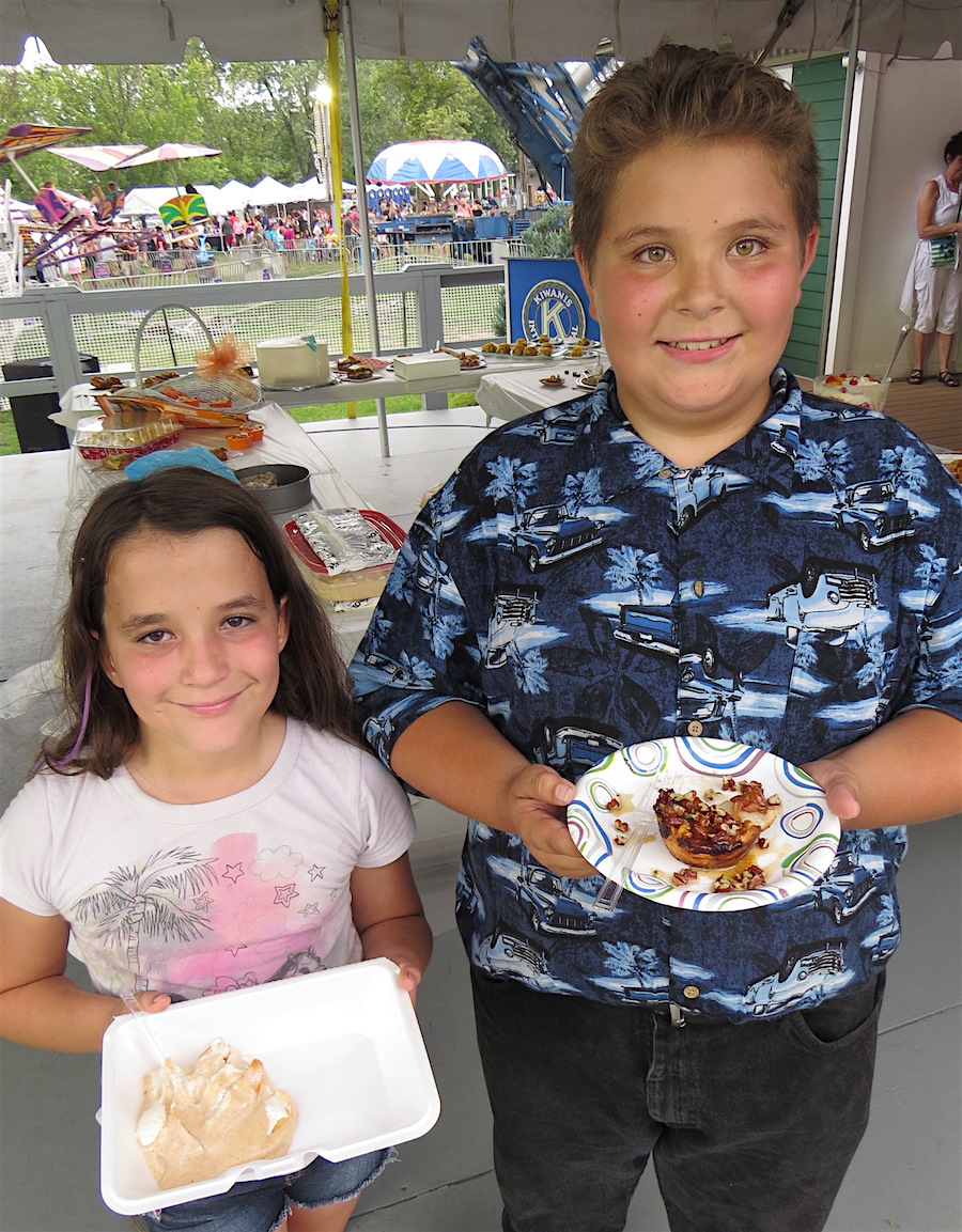 Two of the younger contestants: cousins Cerulean Van Every with "Cerulean's Delight," and Salvatore Morreale with "Salvatore's Pecan Mini Peach Pies."