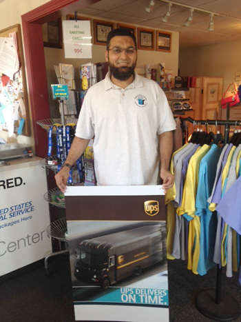 Fahim Mojawalla of the Island Ship Center earned Authorized Shipping Outlet status from UPS.