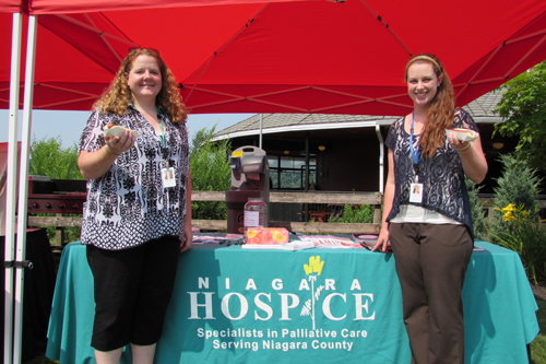 Niagara Hospice Alliance Special Events & Volunteer Coordinator Mandy Raff, left, and intern Elizabeth Wenneman 