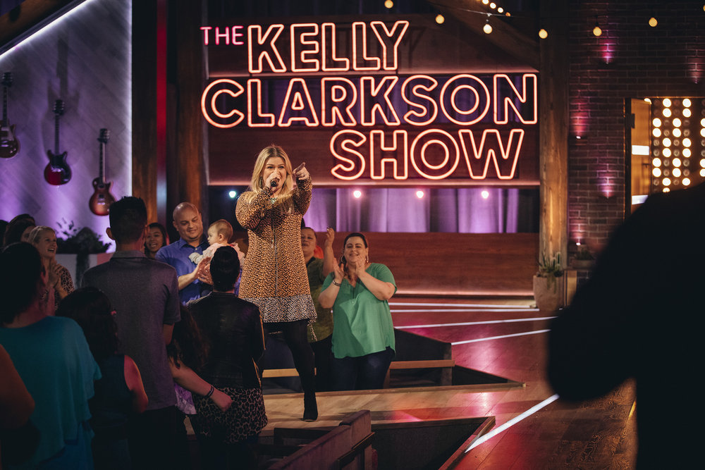 Kelly Clarkson on `The Kelly Clarkson Show.` (NBCUniversal photo by Weiss Eubanks)