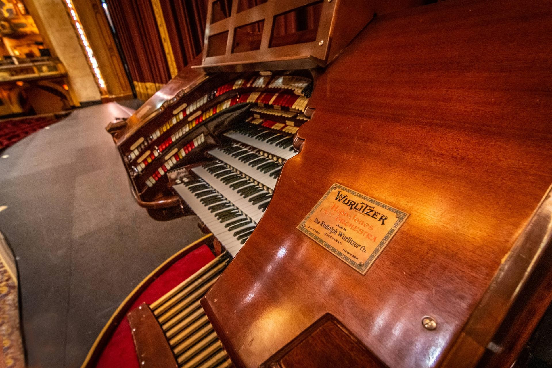 The Mighty Wurlitzer Organ (Photo by Tom Burns/courtesy of Shea's Performing Arts Center)