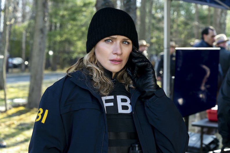 Shantel VanSanten as Nina Chase on `FBI.` (Photo by David M. Russell/CBS ©2022 CBS Broadcasting Inc. All rights reserved.)