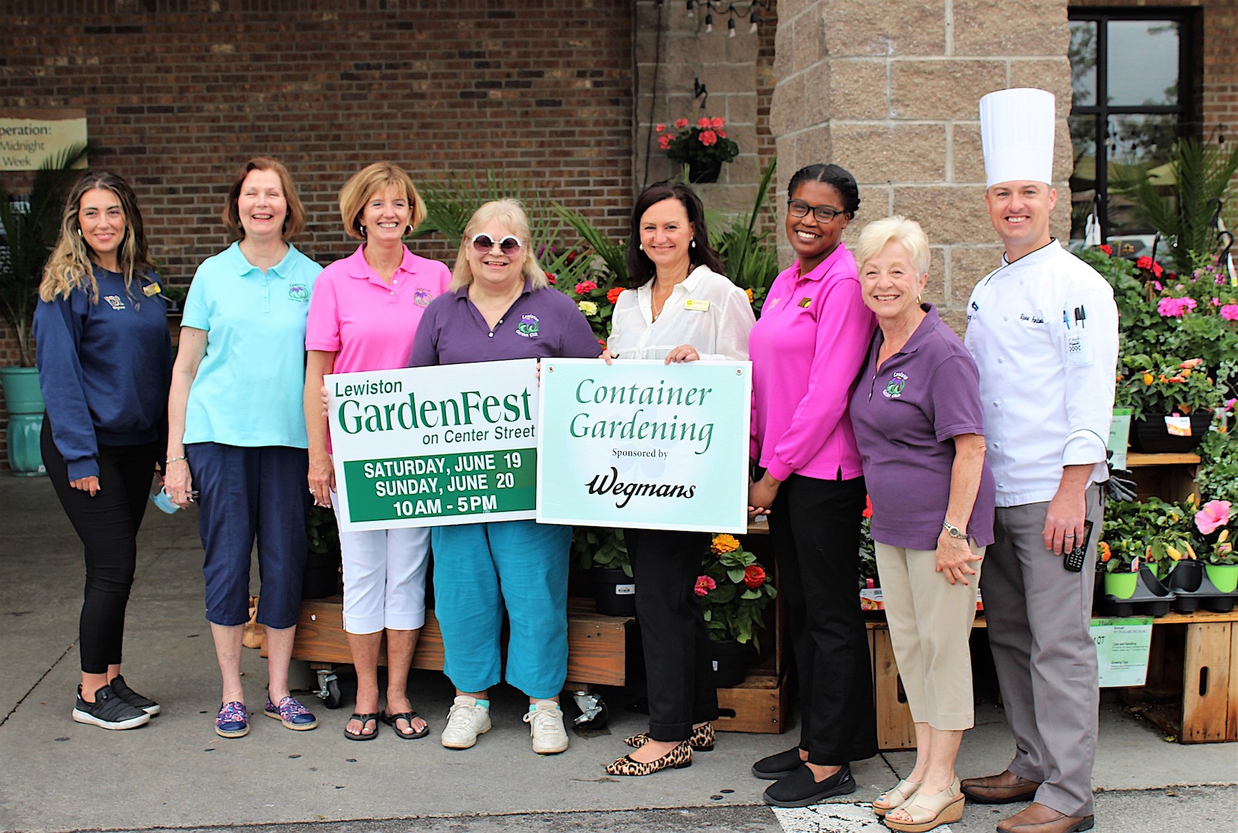 Lewiston Garden Club members are joined by Wegmans employees. (Photo by Robert Albee)