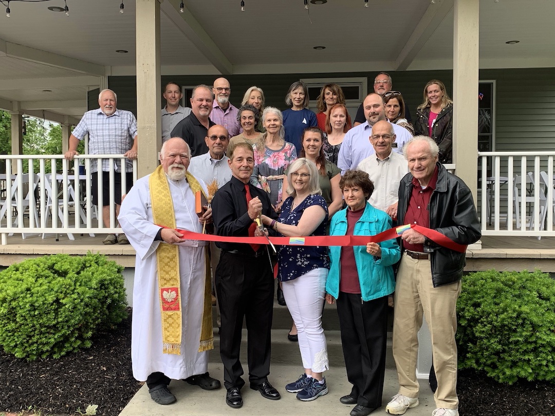 The Niagara River Region Chamber of Commerce hosted a ribbon-cutting ceremony for Hill of Beans Coffee Shop. (File photo)