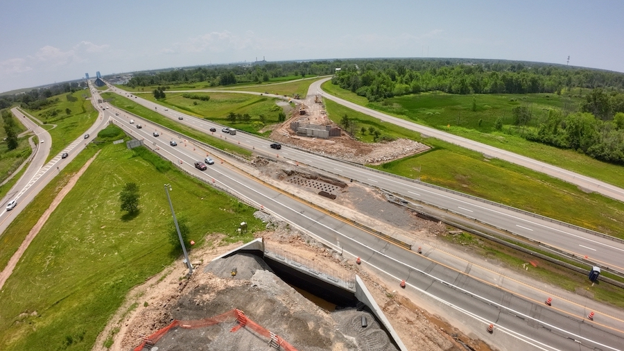 A drone photo from July 23 show the progress of the construction project to replace the Beaver Island Parkway bridge over the Thruway's I-190 at Exit 18B. (Photo by K&D Action Photo and Aerial Imaging)