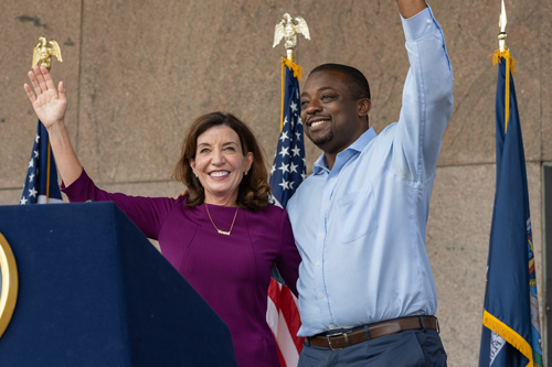 Gov. Kathy Hochul announced the selection of New York State Sen. Brian Benjamin for lieutenant governor. (Photo by Darren McGee/Office of Gov. Kathy Hochul)
