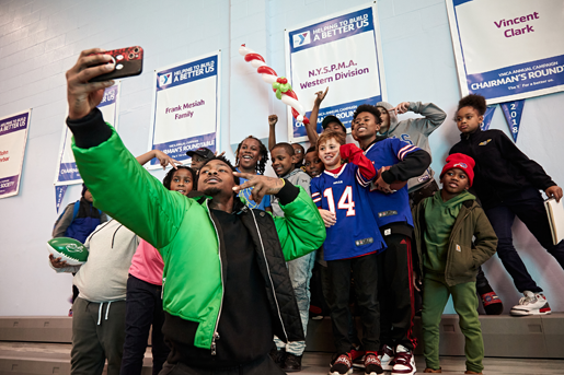 Stefon Diggs partnered with M&T Bank to make the season more special for local youth. (Images courtesy of M&T Bank)