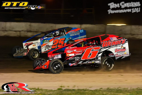 358 Modified co-champions Mat Williamson and Erick Rudolph at racing speed. (Photo by Tom Stevens)