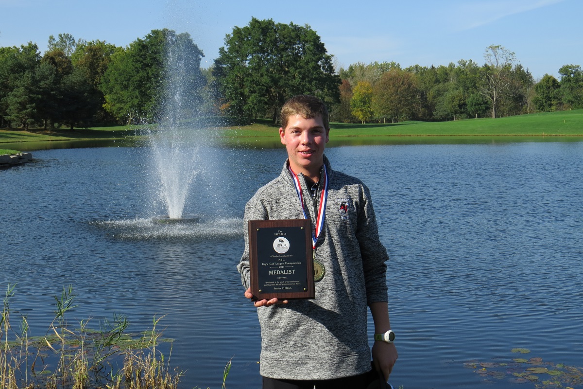 Anthony Delisanti poses with his medalist plaque and medal. Delisanti carded the low round at the 2017 Niagara Frontier League tournament, with a 3-under 69. 