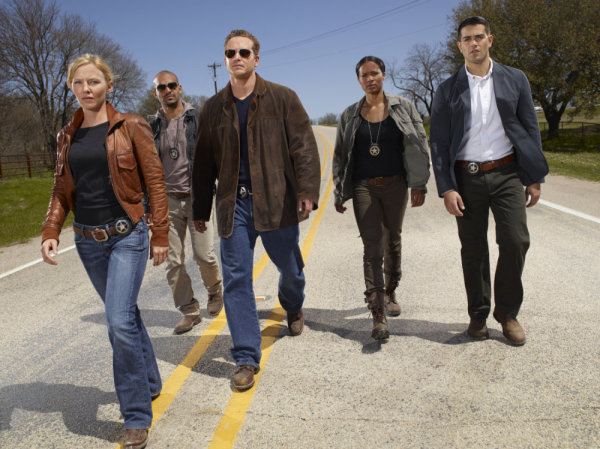 Pictured from `Chase` are stars Kelli Giddish as Annie Frost, Amaury Nolasco as Marco Martinez, Cole Hauser as Jimmy Godfrey, Rose Rollins as Daisy Ogbaa, and Jesse Metcalfe as Luke Watson (photo by Mitchell Haaseth/NBC)