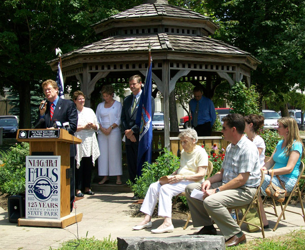 New York State Parks Western District Director Mark Thomas addresses the crowd during Thursday's ceremony.