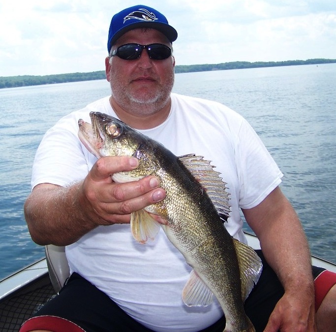 Mark Daul: This Father's Day, take a dad fishing