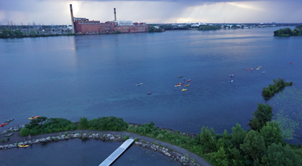 Paddles-Up-2015-Aerial-Poker-Run-Headed-down-River